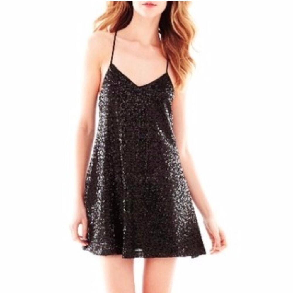 Pearl Georgina Chapman of Marchesa | Black Sequin Trapeze Mini Dress